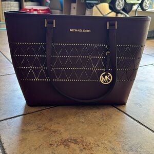 Michael kors purse